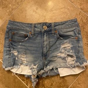 American Eagle Hi-Rise Festival Shorts
Size 2